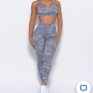 Bombshell Sportswear silver camo leggings